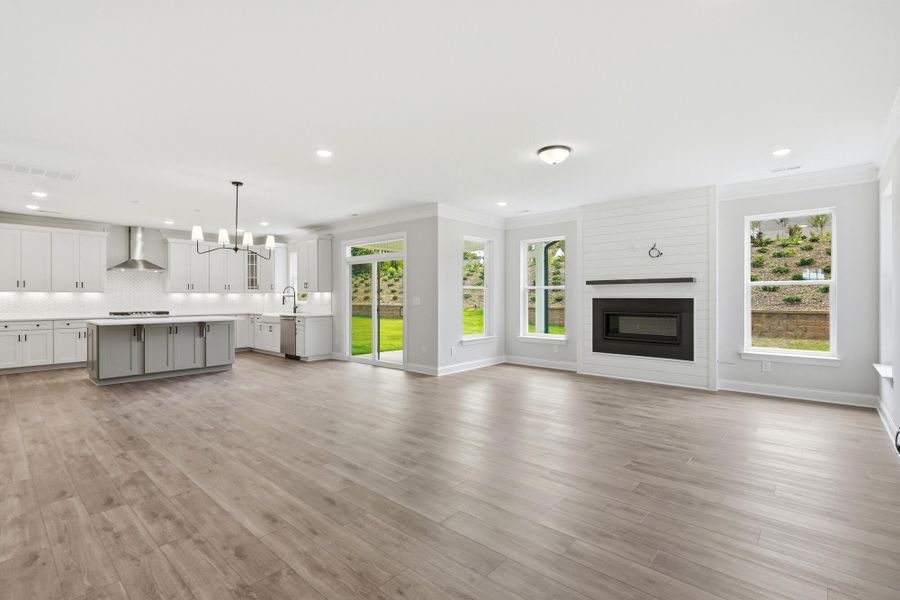 Spacious, unfurnished interior of a new home in Rone Creek, Waxhaw (Image 17).
