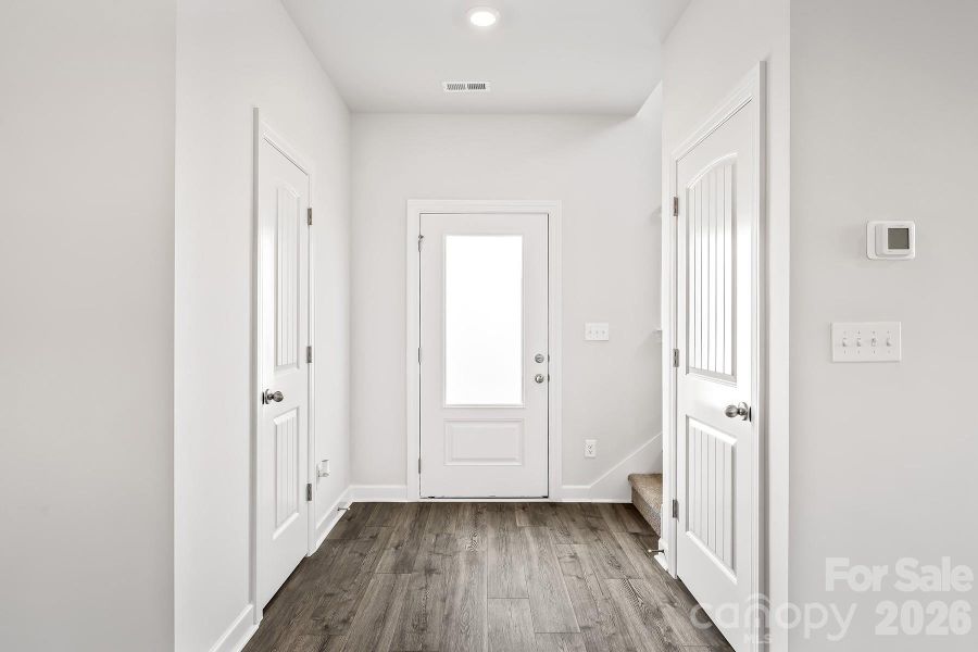 Digital Image Similar