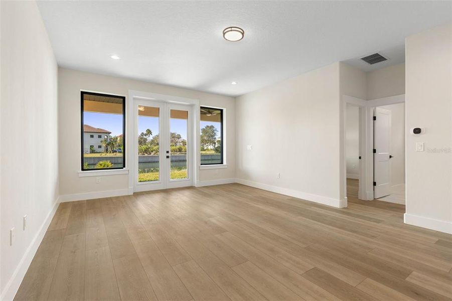 Spacious, unfurnished interior of a new home in , Palm Coast (Image 52).