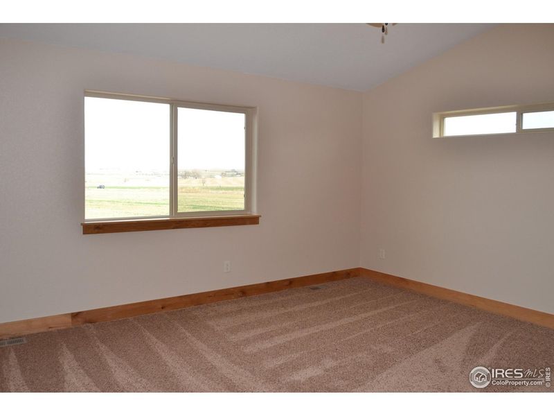 Spacious, unfurnished interior of a new home in , Johnstown (Image 16).