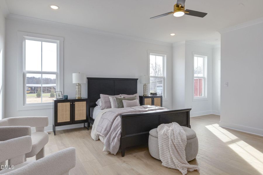 59-web-or-mls-Roombiance59