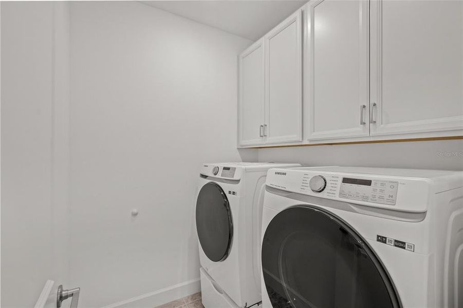 Furnished interior view inside a new home in , Bradenton (Image 4). Furnished interior view inside a new home in , Bradenton (Image 4).