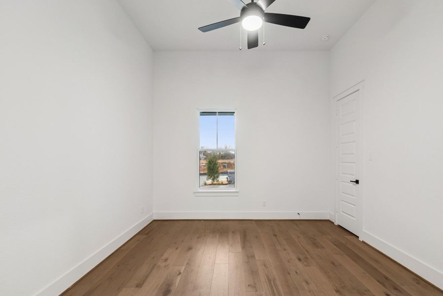Spacious, unfurnished interior of a new home in Briarley, Montgomery (Image 19).