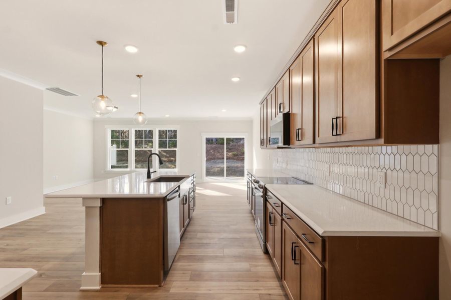 Furnished interior view inside a new home in Harbor Crossing, Greensboro (Image 10).