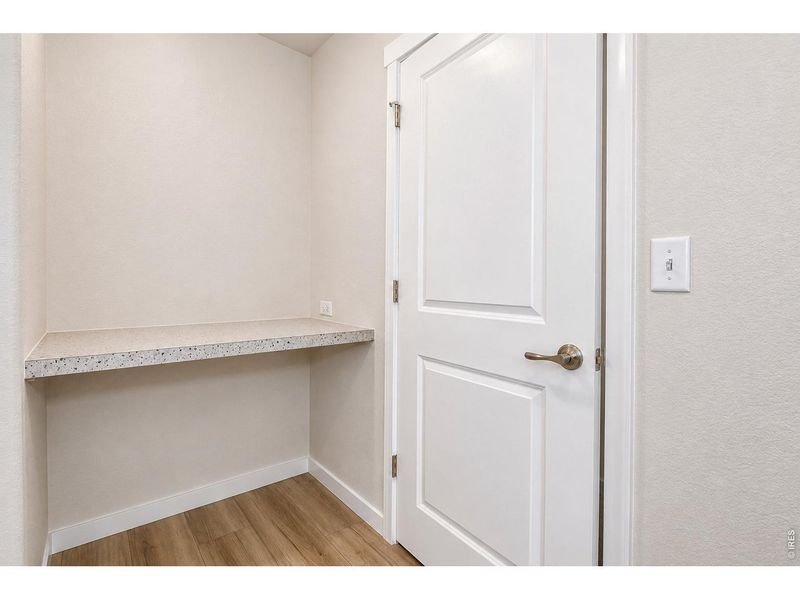 Spacious, unfurnished interior of a new home in , Johnstown (Image 31).