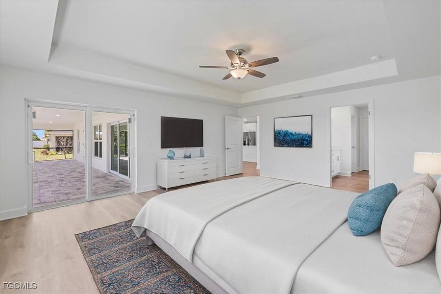 Furnished interior view inside a new home in Cape Coral, Cape Coral (Image 5).