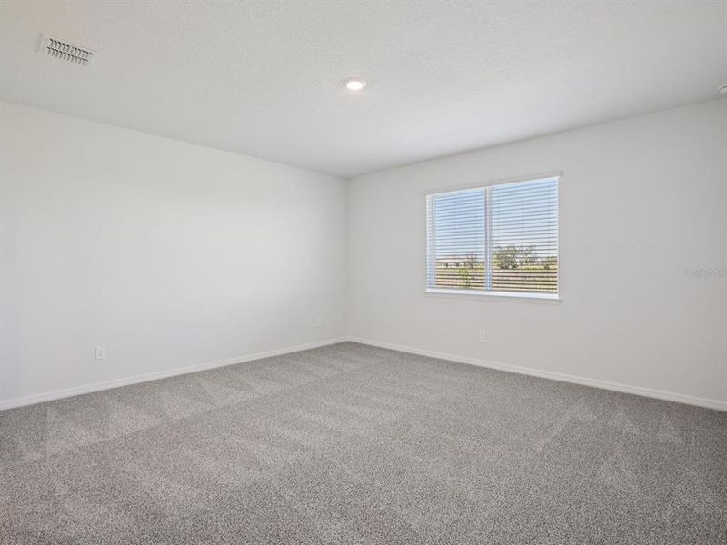 Spacious, unfurnished interior of a new home in Two Rivers - Signature Series, Zephyrhills (Image 33).