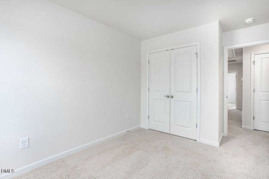 DR Horton-Riley Meadows-LOT 112-16