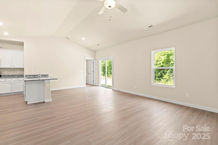 Spacious, unfurnished interior of a new home in Knights Bridge, Richburg (Image 8).