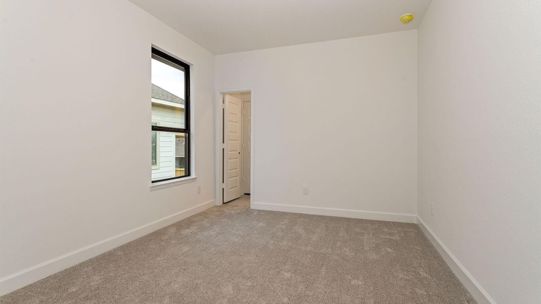 Spacious, unfurnished interior of a new home in Candela, Richmond (Image 15).