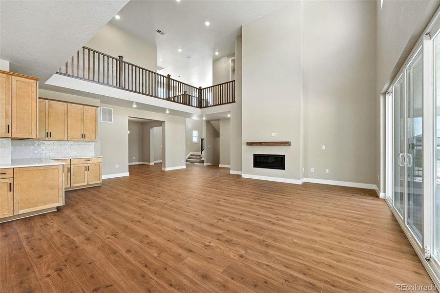 1694 Fox Trotter Point ~ Ready Now!