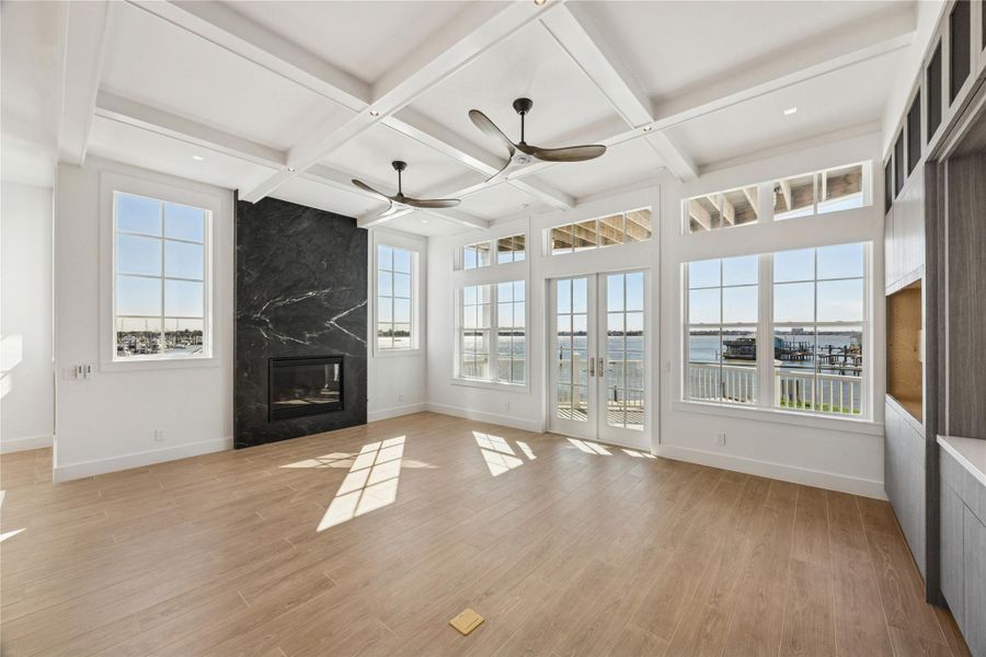 Beautiful open floor plan with expansive views of Clear Lake. Perfect for entertaining!