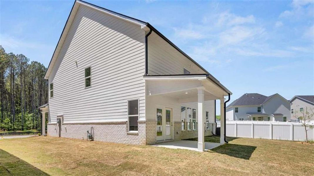 Exterior details and patio area of a home in Wildwood, Covington (Image 3).