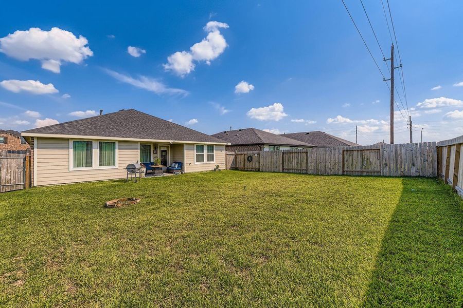 Front exterior of a new home in , Katy, TX, highlighting curb appeal (Image 18). Front exterior of a new home in , Katy, TX, highlighting curb appeal (Image 18).