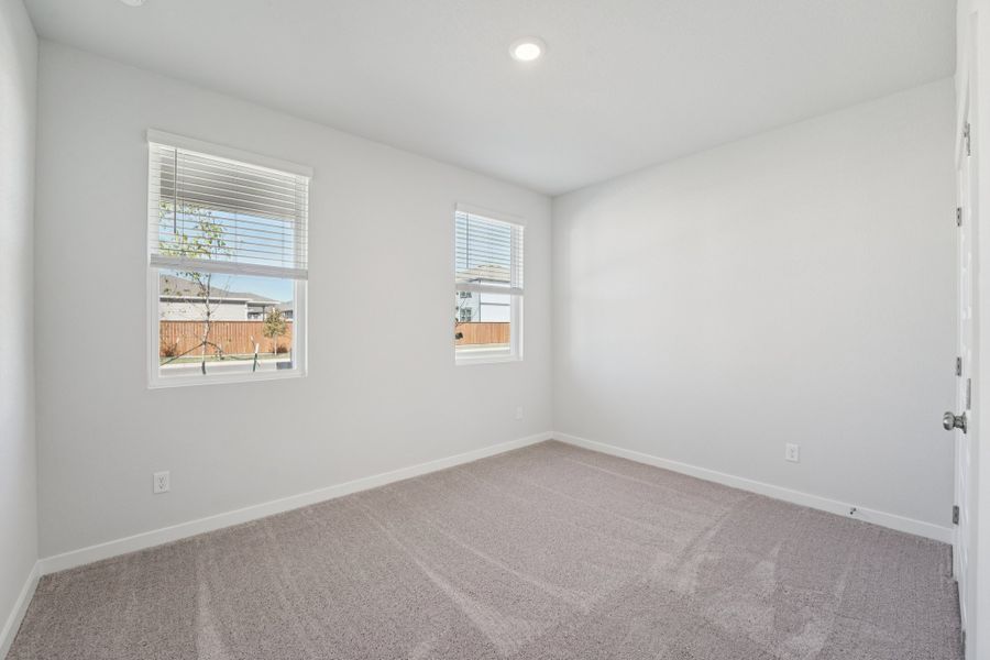 A room with windows.