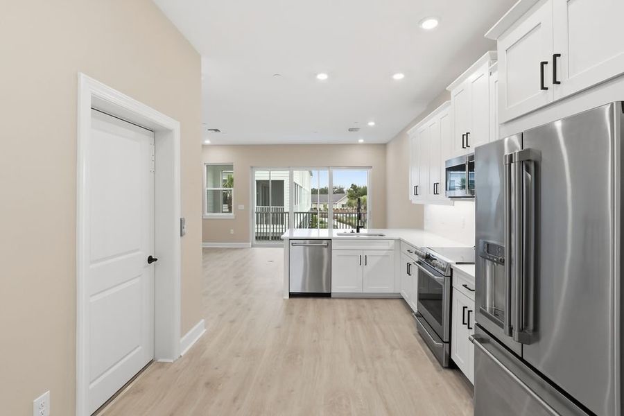 Furnished interior view inside a new home in Seahaven, Punta Gorda (Image 13).