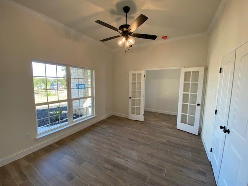 Spacious, unfurnished interior of a new home in , Azle (Image 11).