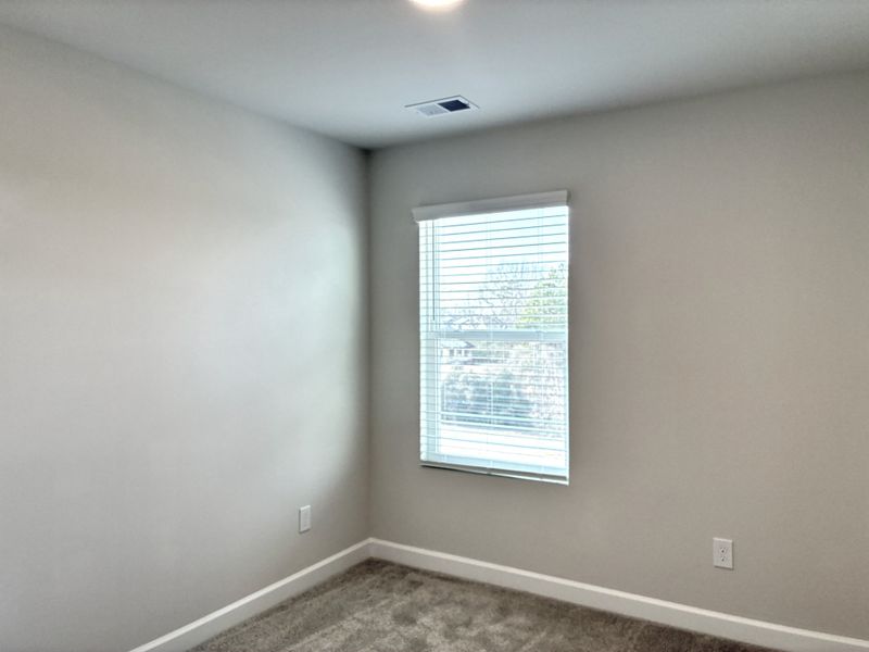 Spacious, unfurnished interior of a new home in Holly View, Greenville (Image 15).