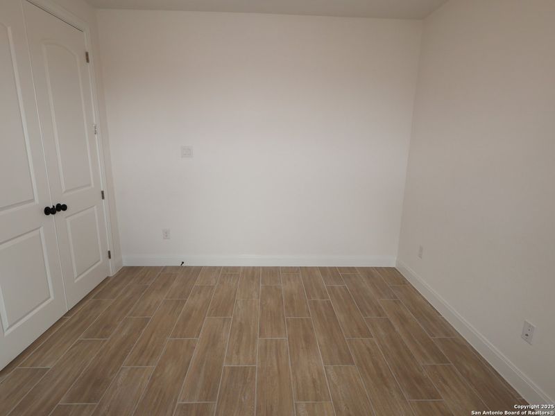 Spacious, unfurnished interior of a new home in Preserve at Annabelle Ranch, San Antonio (Image 21).