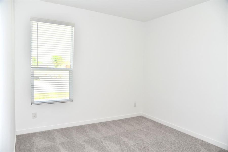 Spacious, unfurnished interior of a new home in Walden Pond, Forney (Image 16).