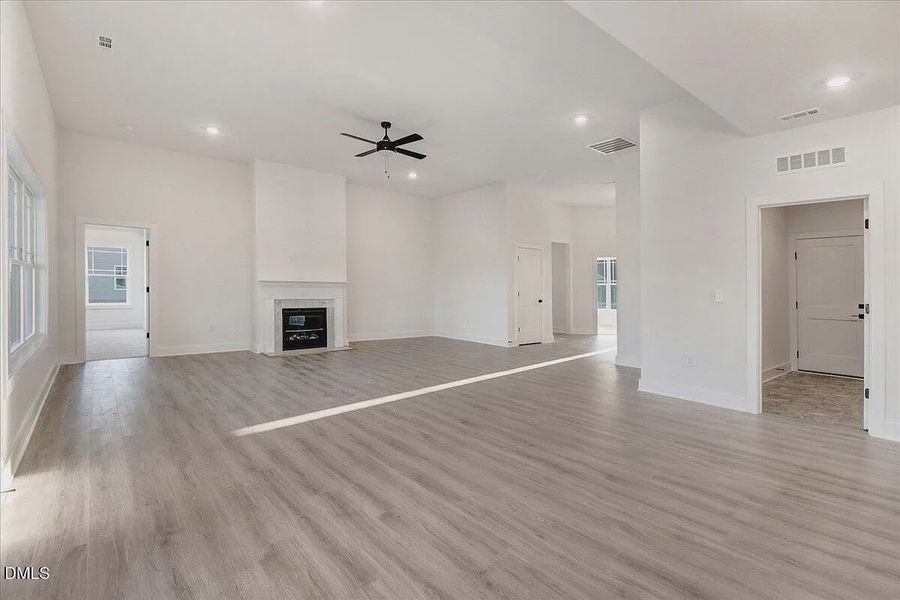 Spacious, unfurnished interior of a new home in Charlotte's Ridge, Middlesex (Image 16).