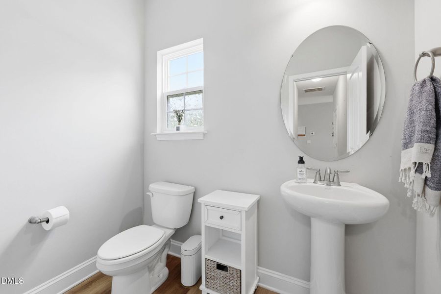 11-web-or-mls-_2041710