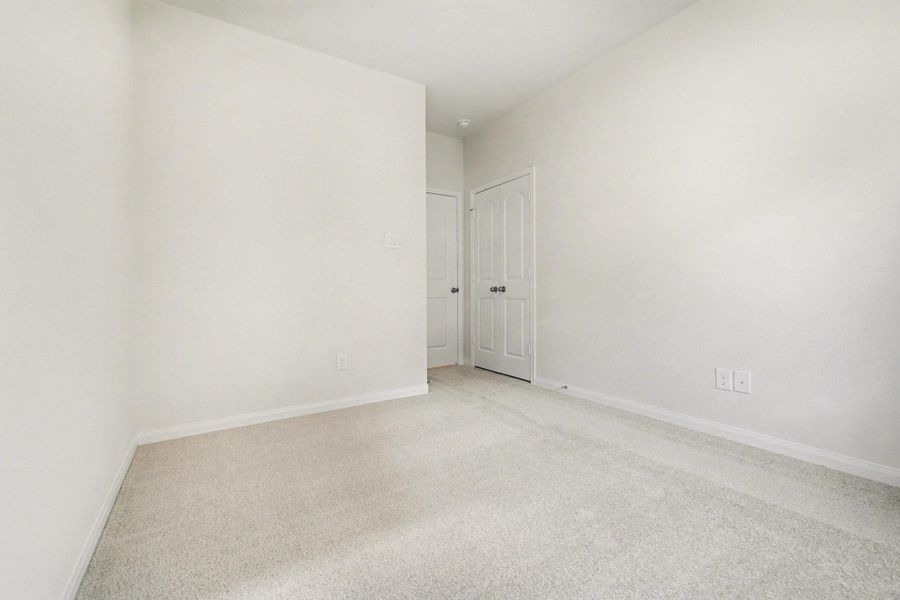Spacious, unfurnished interior of a new home in Clear View Estates, Willis (Image 17).