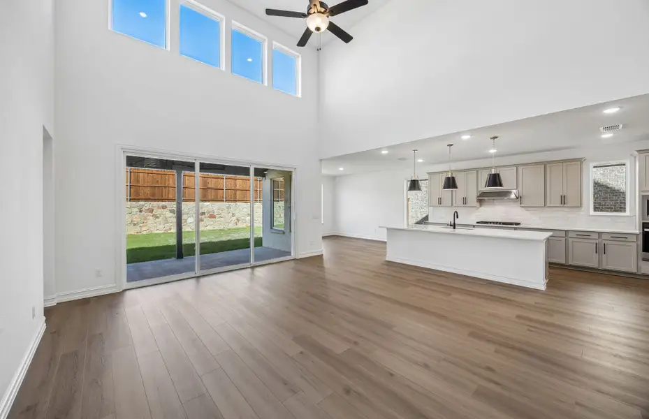 Spacious, unfurnished interior of a new home in Wellington, Fort Worth (Image 20).