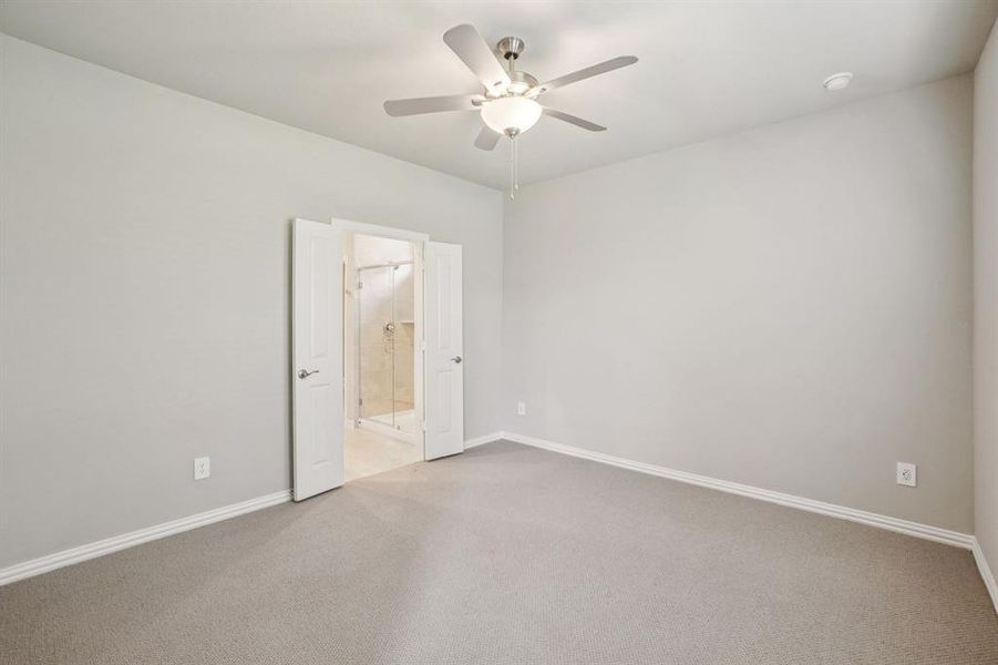 Photo is not of the actual home, but is an inspirational photo of builder’s model home and may depict options, furnishings, and/or decorator features that are not included. Photo is not of the actual home, but is an inspirational photo of builder’s model home and may depict options, furnishings, and/or decorator features that are not included.