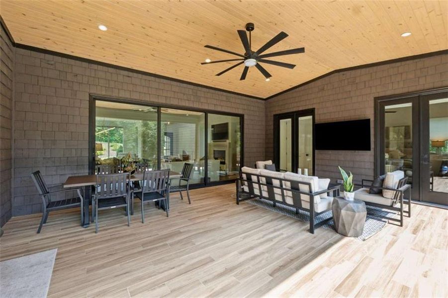 Furnished interior view inside a new home in , Roswell (Image 28).