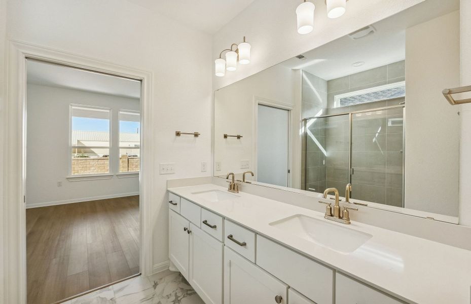 Furnished interior view inside a new home in Sun City Texas, Georgetown (Image 6).