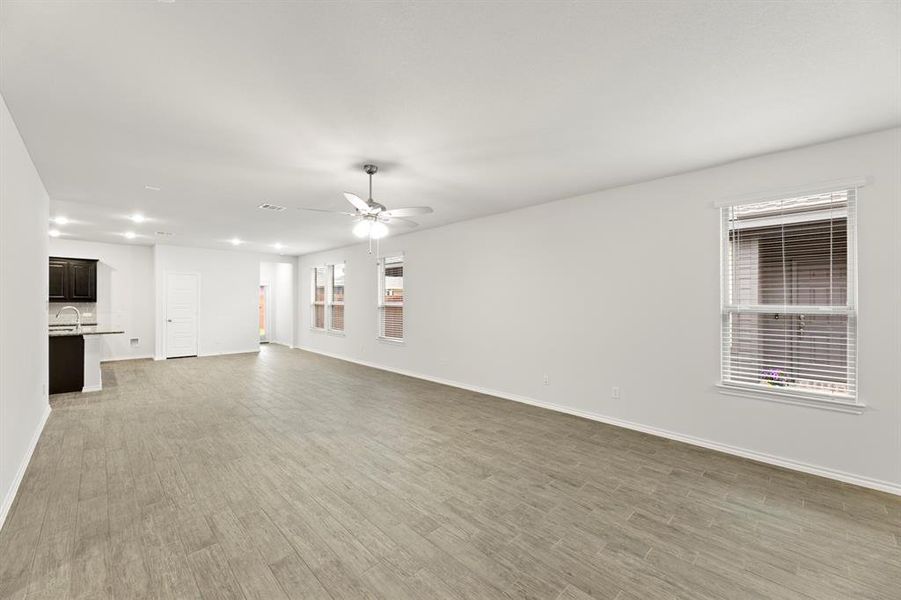 09. 1708 Potomac - Family (2)