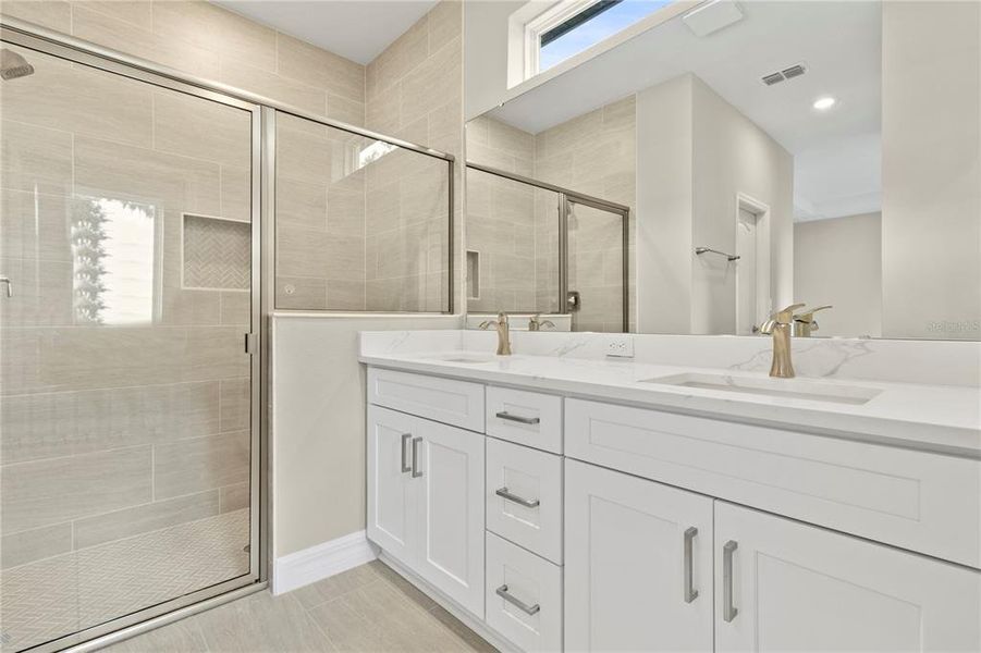 Furnished interior view inside a new home in , Leesburg (Image 7).