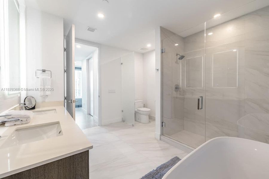 Furnished interior view inside a new home in , Sunny Isles Beach (Image 10).