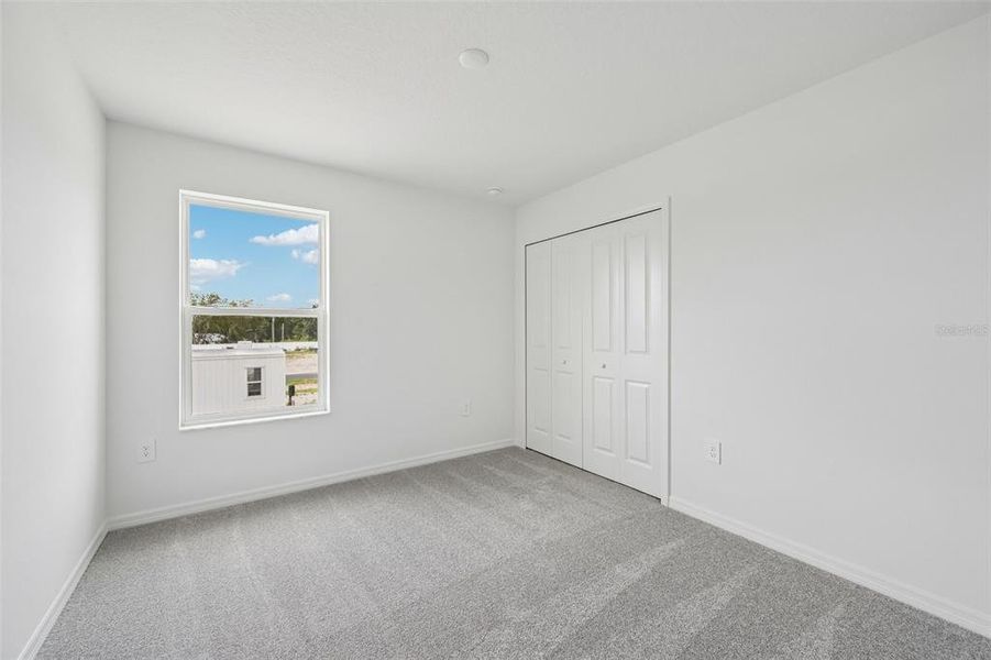 Spacious, unfurnished interior of a new home in Southpointe, Palmetto (Image 21).