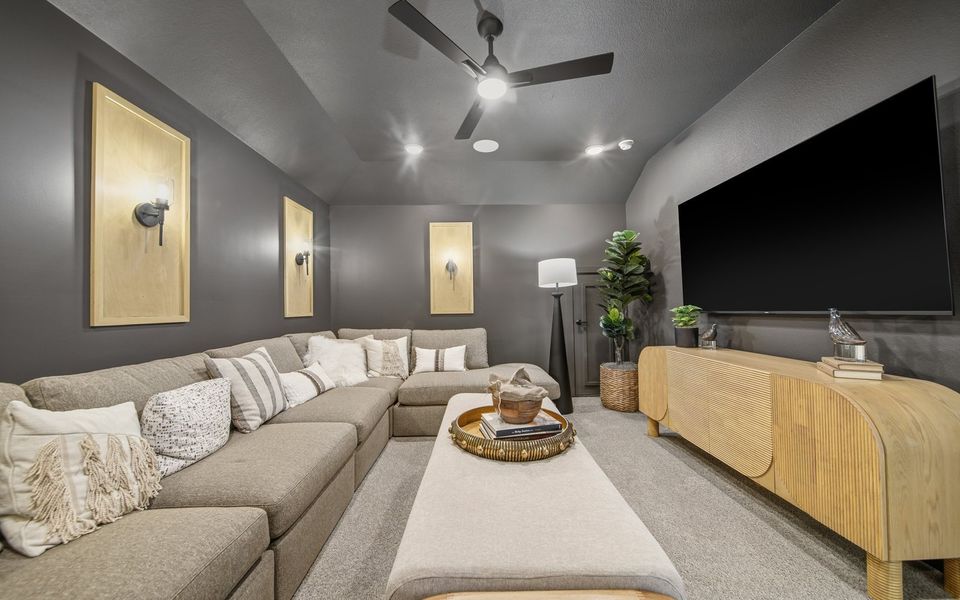 Representative furnished interior of a home built from the Haverford by Brookfield Residential in Elyson, Katy (Image 15).