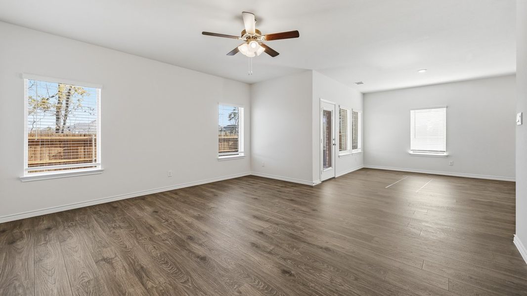 Representative unfurnished interior of a home built from the Sage by D.R. Horton in Winchester Crossing, Princeton (Image 8).