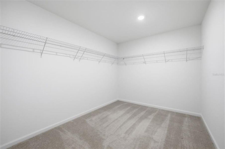 Spacious, unfurnished interior of a new home in Oak Hammock, Deland (Image 20). Spacious, unfurnished interior of a new home in Oak Hammock, Deland (Image 20).