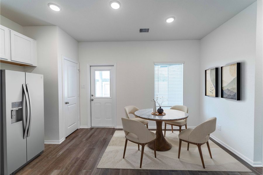 Furnished interior view inside a new home in Cielo, Conroe (Image 8). Furnished interior view inside a new home in Cielo, Conroe (Image 8).