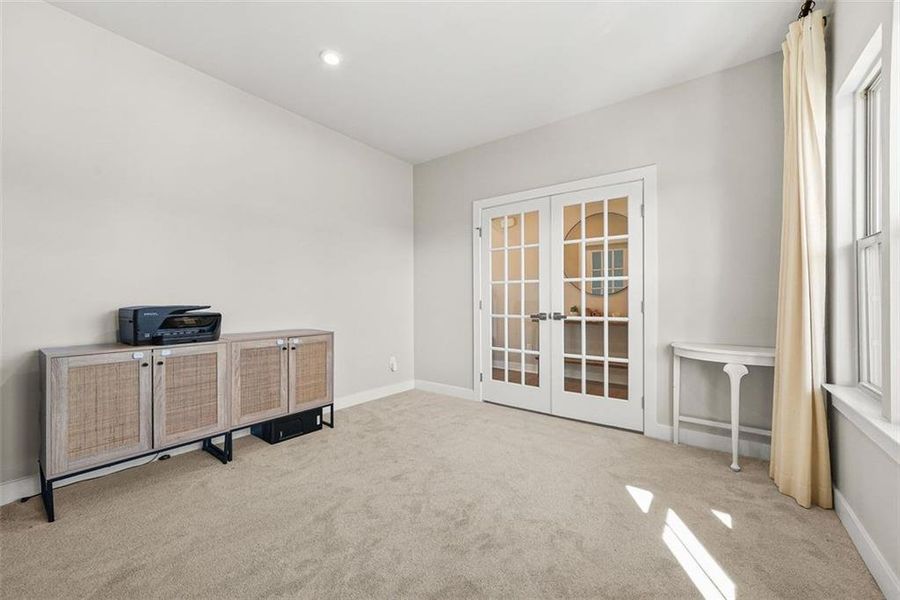 Spacious, unfurnished interior of a new home in Southern Hills, McDonough (Image 35).