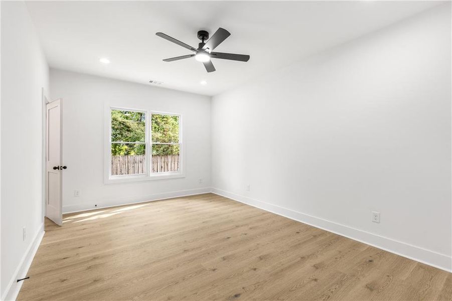 Spacious, unfurnished interior of a new home in , Atlanta (Image 19). Spacious, unfurnished interior of a new home in , Atlanta (Image 19).