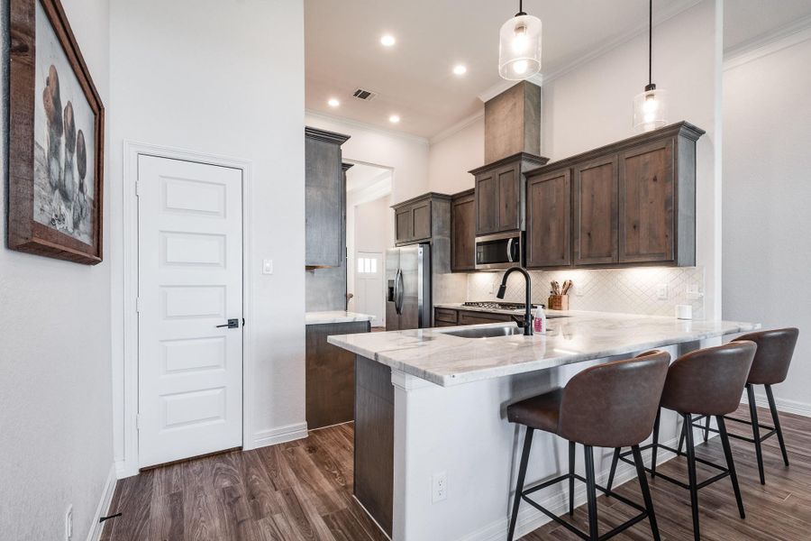Furnished interior view inside a new home in , Anahuac (Image 15).