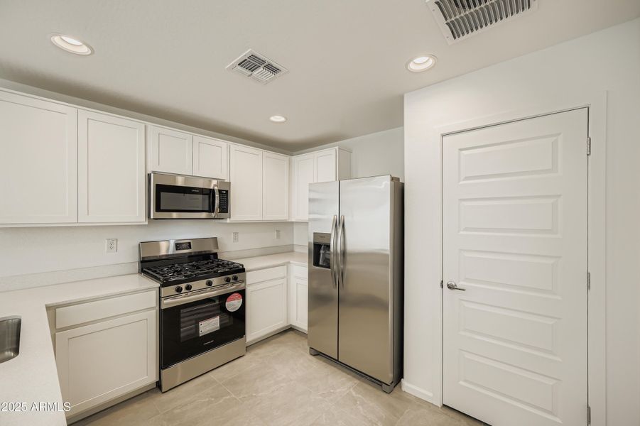 25083 N 174th Ln - Print Quality - 010 -