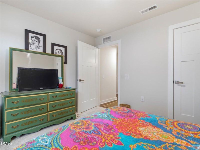 29-Bedroom 2 29-Bedroom 2