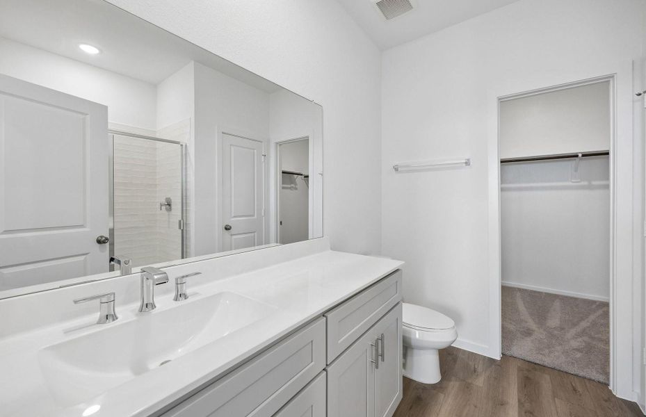 Furnished interior view inside a new home in Stokesbury, Waller (Image 13).