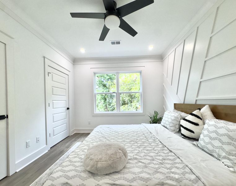 Furnished interior view inside a new home in , North Charleston (Image 7).