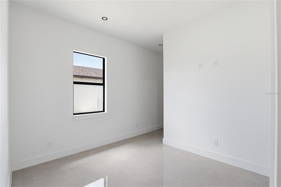 Spacious, unfurnished interior of a new home in , Lehigh Acres (Image 20). Spacious, unfurnished interior of a new home in , Lehigh Acres (Image 20).