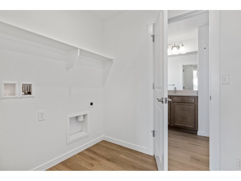 Spacious, unfurnished interior of a new home in Trevenna, Windsor (Image 24).