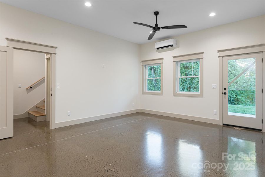 Spacious, unfurnished interior of a new home in , Asheville (Image 28). Spacious, unfurnished interior of a new home in , Asheville (Image 28).
