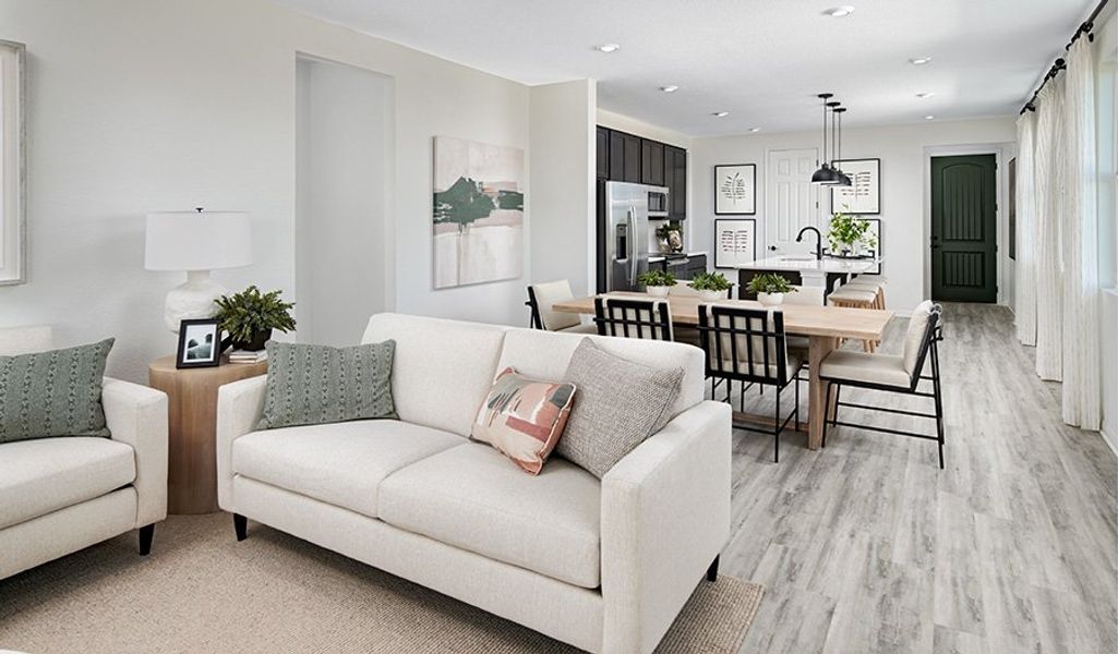 Beech-X933-SeasonsAtCalumetII great room